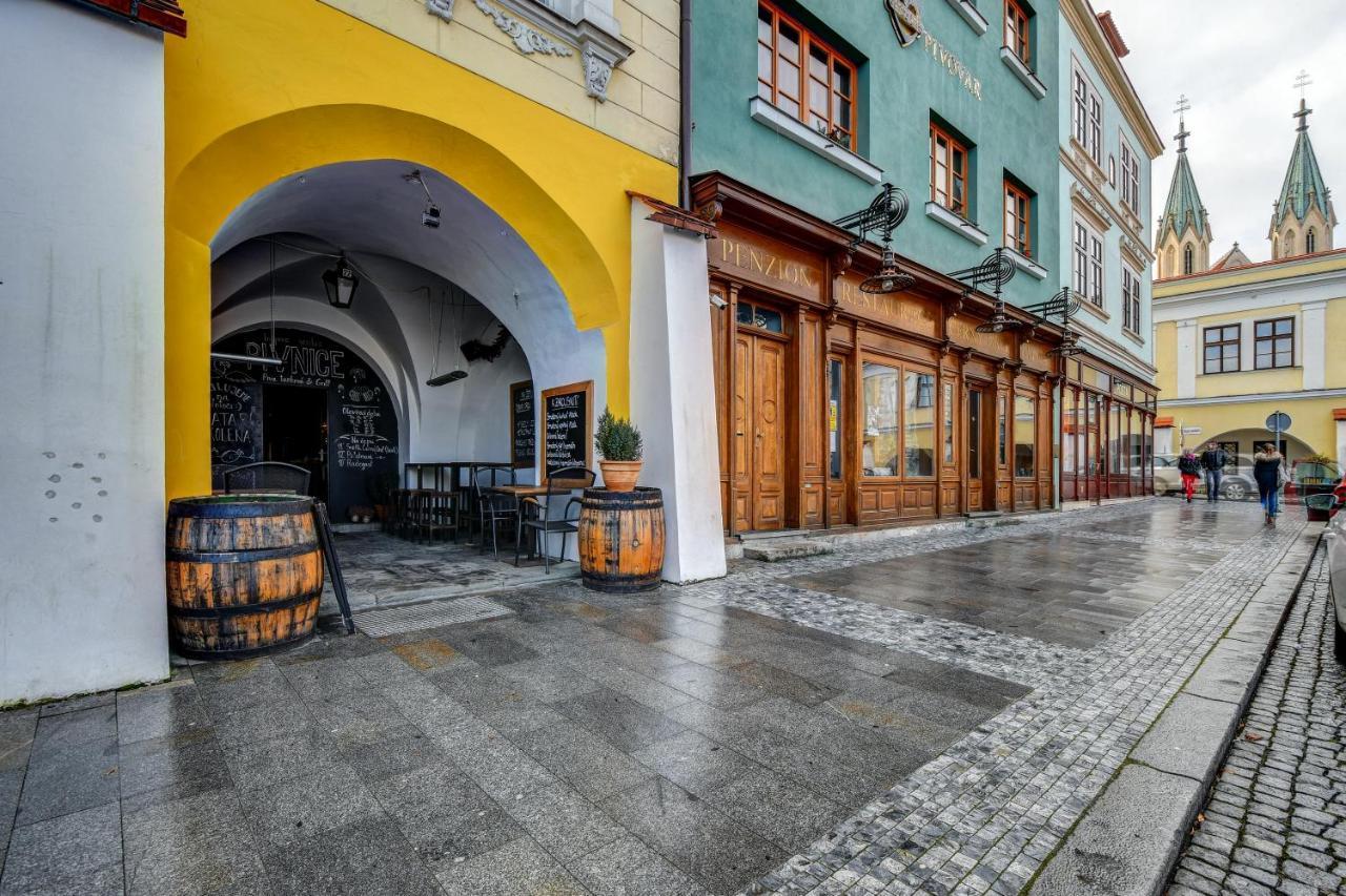 Pivovar Cerny Orel - Hotel & Restaurant Kroměříž Exteriör bild